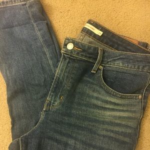 721 High Rise Skinny Levi Jeans
